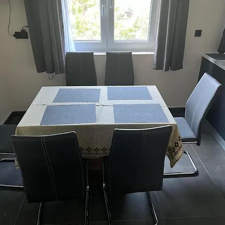 Talaber Vendeghaz * Vonyarcvashegy