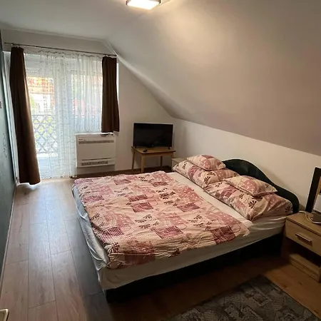 Talaber Vendeghaz Apartment *